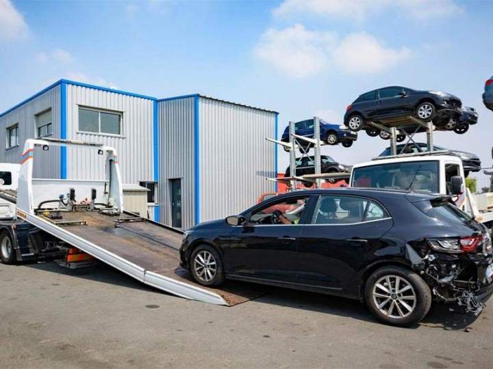 Voiture après dépannage Massy